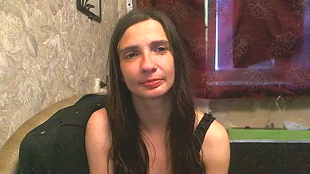 Snapshot of Alison_Wale chatting on 18, 7, 2026 Alison Wale online show from 18, 7, 2026