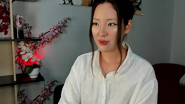 Snapshot of Lillie_sunn chatting on 21, 6, 2026 Lillie sunn online show from 21, 6, 2026