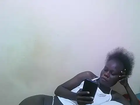 Snapshot of bianca_love2 chatting on 2, 7, 2026 bianca love2 online show from 2, 7, 2026