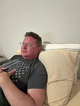 Snapshot of funandstuff chatting on 18, 6, 2026 funandstuff online show from 18, 6, 2026