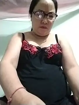 Snapshot of Naaya8109 chatting on 4, 8, 2026 Naaya8109 online show from 4, 8, 2026