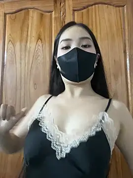 Lilyluta2000 online show from 8, 7, 2026