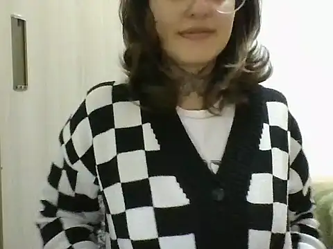 Snapshot of cathyfire chatting on 18, 6, 2026 cathyfire online show from 18, 6, 2026