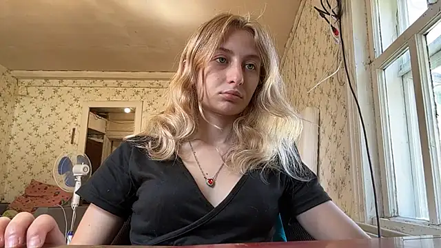 LisaBam online show from 25, 6, 2026