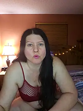 Snapshot of SpicyRosy chatting on 5, 7, 2026 SpicyRosy online show from 5, 7, 2026