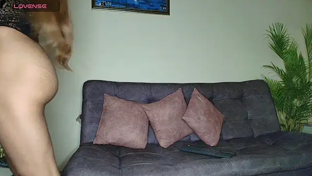 Snapshot of _saray_m chatting on 2, 6, 2026 saray m online show from 2, 6, 2026