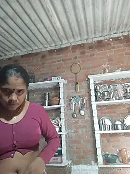 Hot shiri online show from 8, 8, 2026
