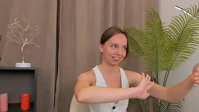 Snapshot of JenPerney chatting on 21, 6, 2026 JenPerney online show from 21, 6, 2026