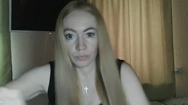 Snapshot of Zolissani chatting on 21, 6, 2026 Zolissani online show from 21, 6, 2026