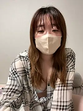 Snapshot of miiiiii_i chatting on 2, 7, 2026 miiiiii i online show from 2, 7, 2026