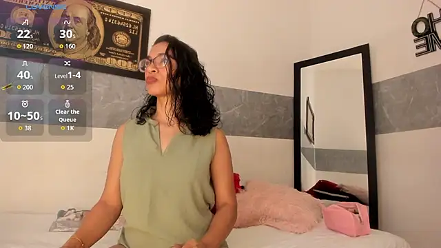 stacyfoxxx online show from 6, 8, 2026