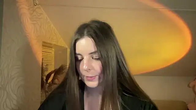 Snapshot of Velenne chatting on 13, 7, 2026 Velenne online show from 13, 7, 2026
