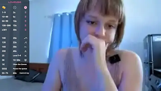 Snapshot of DustiZuchowski chatting on 30, 7, 2026 DustiZuchowski online show from 30, 7, 2026