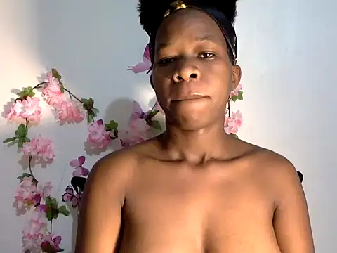 Snapshot of MaliciaRose chatting on 23, 7, 2026 MaliciaRose online show from 23, 7, 2026