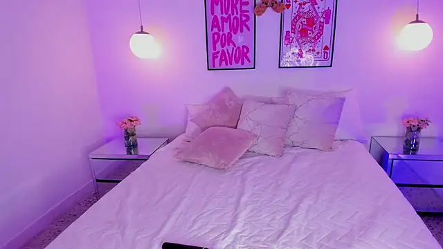Snapshot of camilaa7 chatting on 20, 7, 2026 camilaa7 online show from 20, 7, 2026