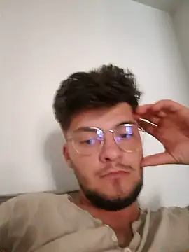 boy1boyR online show from 22, 6, 2026