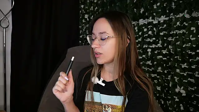 Nicole Bliss online show from 22, 7, 2026