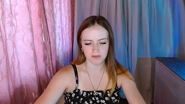 Snapshot of ElinaStar00 chatting on 30, 6, 2026 ElinaStar00 online show from 30, 6, 2026