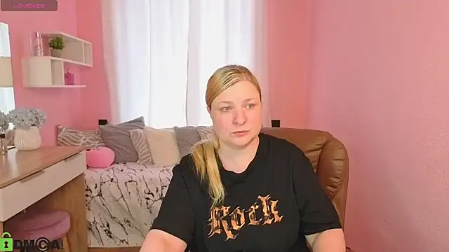 Snapshot of Ammy_Soon chatting on 8, 7, 2026 Ammy Soon online show from 8, 7, 2026