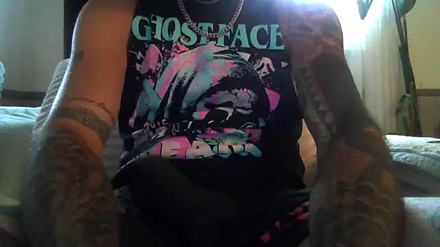 Snapshot of tatsnthick11 chatting on 6, 7, 2026 tatsnthick11 online show from 6, 7, 2026