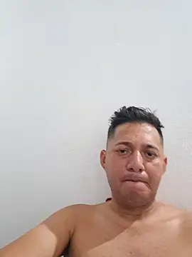 Snapshot of latin_boyxxx1 chatting on 29, 7, 2026 latin boyxxx1 online show from 29, 7, 2026