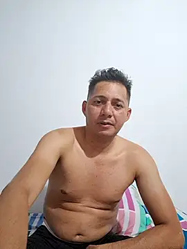 Snapshot of latin_boyxxx1 chatting on 4, 8, 2026 latin boyxxx1 online show from 4, 8, 2026