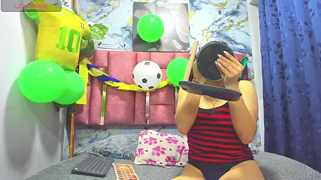 Snapshot of Nezukoks chatting on 1, 7, 2026 Nezukoks online show from 1, 7, 2026