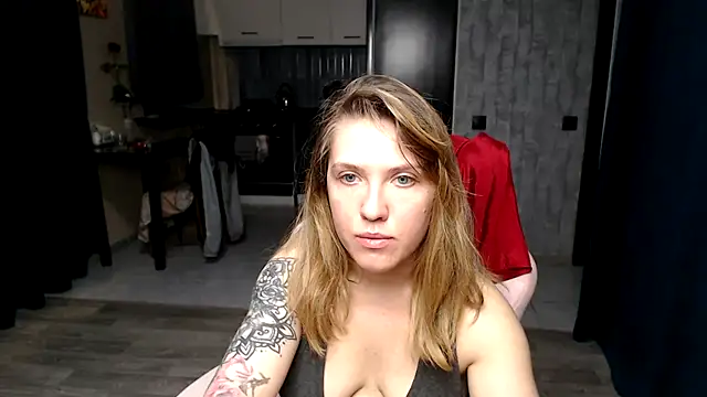 Reginasmilee online show from 25, 9, 2025