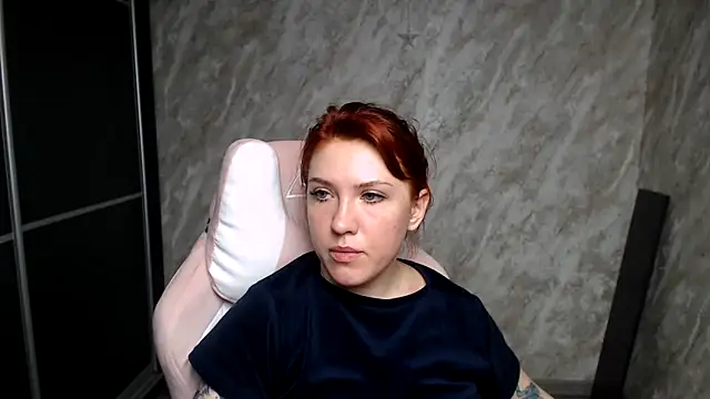 Reginasmilee online show from 11, 3, 2026