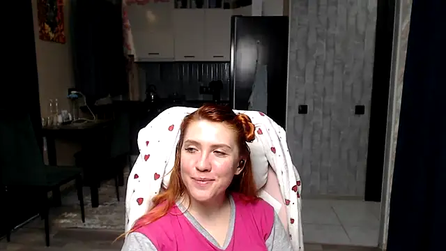 Reginasmilee online show from 28, 3, 2026