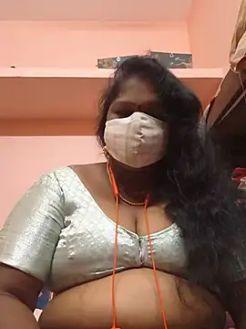 Snapshot of yalini1431 chatting on 17, 7, 2026 yalini1431 online show from 17, 7, 2026