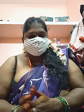 Snapshot of yalini1431 chatting on 6, 8, 2026 yalini1431 online show from 6, 8, 2026