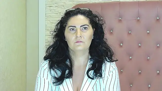 Snapshot of IlonaSky chatting on 24, 6, 2026 IlonaSky online show from 24, 6, 2026