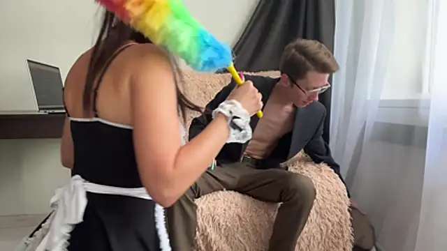 Colin and Leila online show from 5, 7, 2026