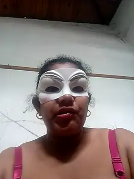 Snapshot of wildtulip0 chatting on 26, 6, 2026 wildtulip0 online show from 26, 6, 2026