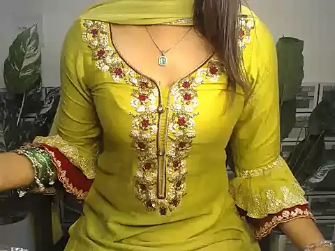 Snapshot of Ragini_69 chatting on 26, 7, 2026 Ragini 69 online show from 26, 7, 2026