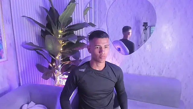 Noah sexhotty online show from 19, 7, 2026