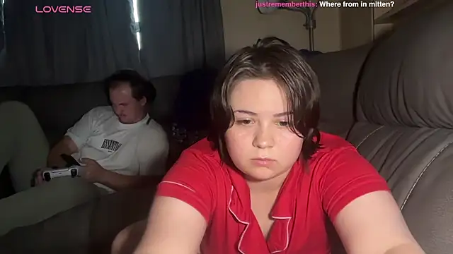 Snapshot of BugsAndDazey chatting on 30, 6, 2026 BugsAndDazey online show from 30, 6, 2026