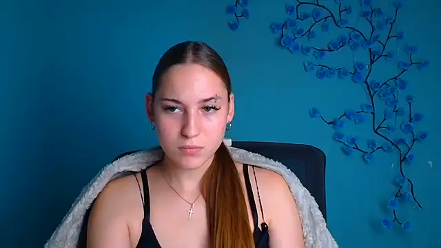 Snapshot of Holly_Mooon_ chatting on 6, 7, 2026 Holly Mooon online show from 6, 7, 2026