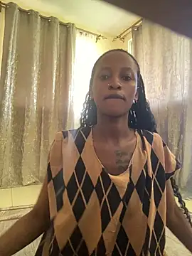 Snapshot of Sexie_henessy chatting on 5, 7, 2026 Sexie henessy online show from 5, 7, 2026