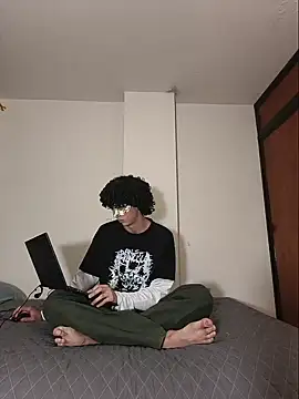 Snapshot of Rxven_ chatting on 18, 7, 2026 Rxven online show from 18, 7, 2026