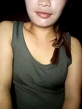 Snapshot of _LinLinn_ chatting on 27, 6, 2026 LinLinn online show from 27, 6, 2026