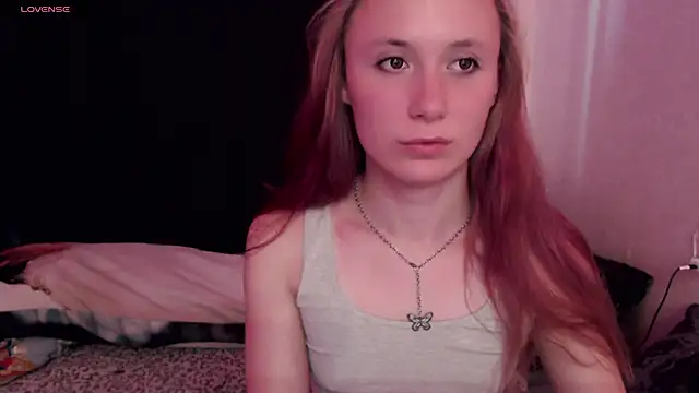 Snapshot of katie_meow4 chatting on 9, 7, 2026 katie meow4 online show from 9, 7, 2026