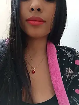 Snapshot of estrellaaa_xxx chatting on 3, 7, 2026 estrellaaa xxx online show from 3, 7, 2026
