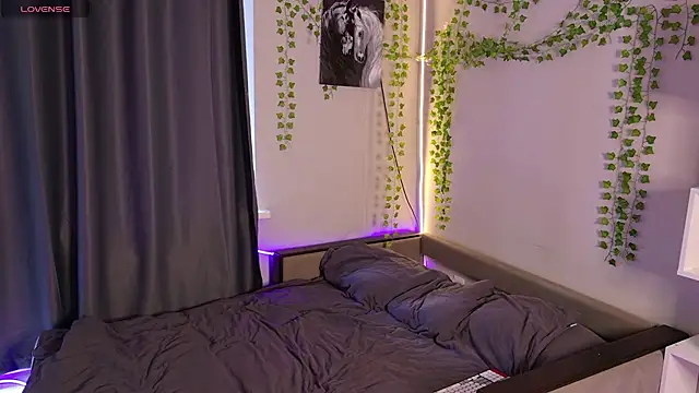 Insanely Beautiful1 online show from 11, 7, 2026