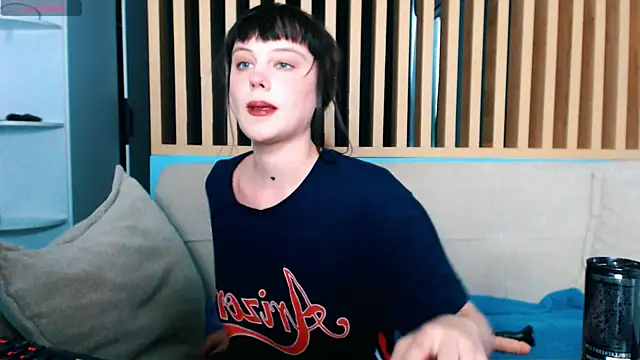 Snapshot of pizdadrozda chatting on 4, 7, 2026 pizdadrozda online show from 4, 7, 2026
