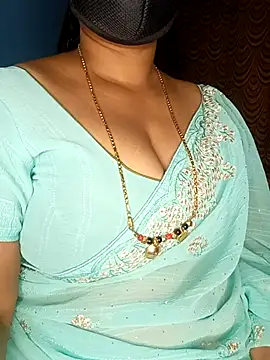 Snapshot of Anusha_cute27 chatting on 3, 7, 2026 Anusha cute27 online show from 3, 7, 2026