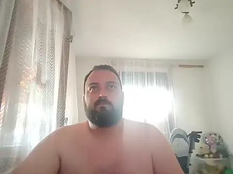 Horneymonster222 online show from 28, 6, 2026