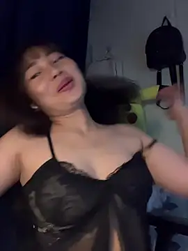 Sweetlyn26 online show from 7, 7, 2026