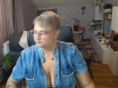 NewHellen4you online show from 1, 7, 2026